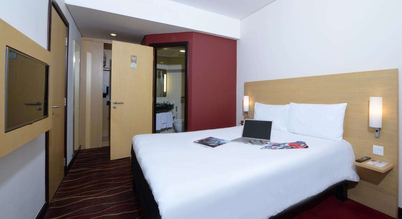 Hotel Ibis Seef 4*
